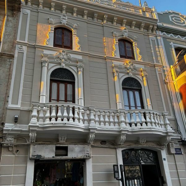 Fachada elegante en Burriana.