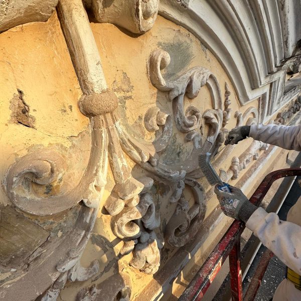 DIAGOPINTURES-restauracion fachadas